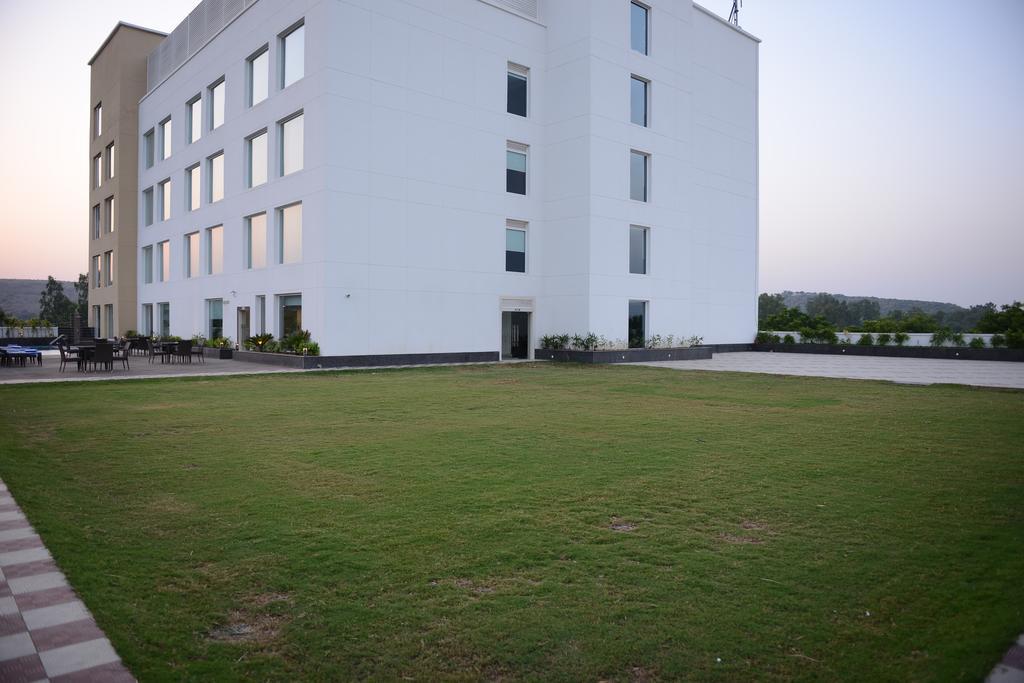 Country Inn & Suites By Radisson, Gurugram Sohna Road Dış mekan fotoğraf