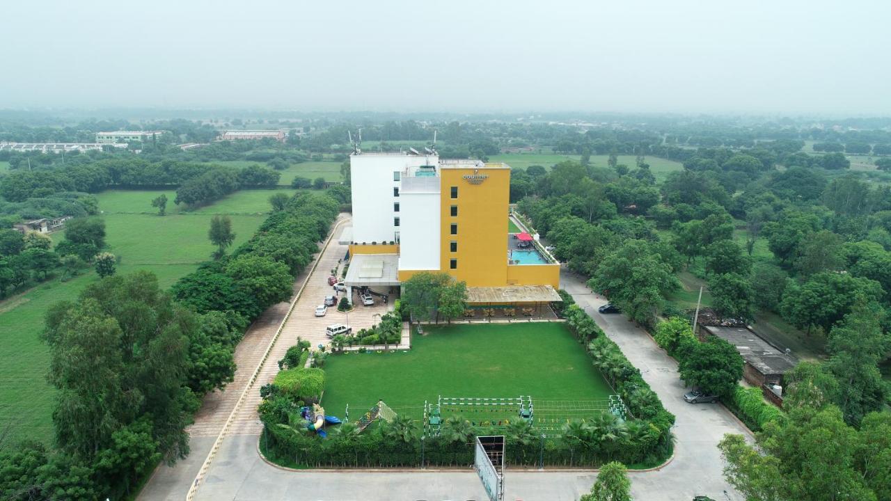 Country Inn & Suites By Radisson, Gurugram Sohna Road Dış mekan fotoğraf